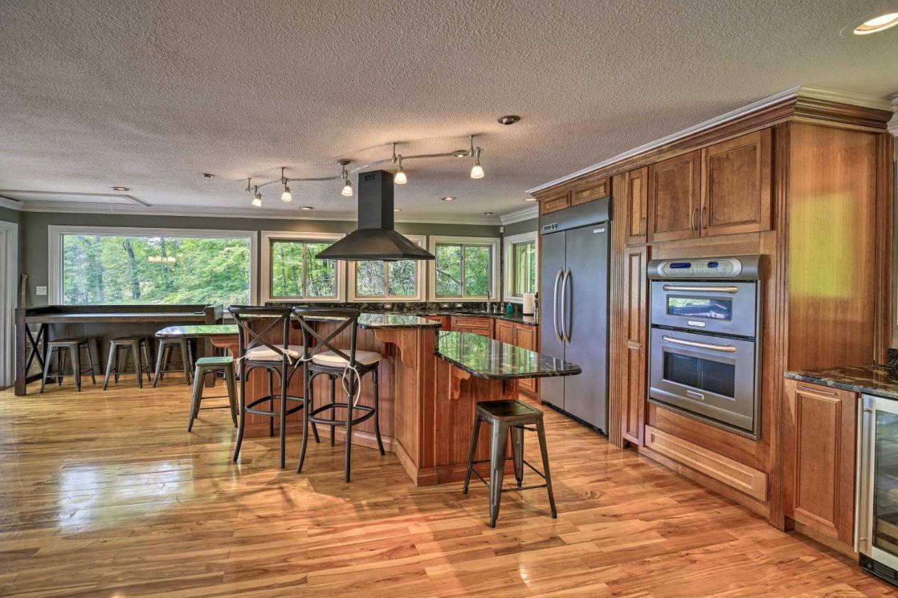 Inviting Family Abode With Dock On Norris Lake! Caryville エクステリア 写真
